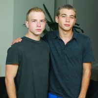 Cole Gartner fucks Alexander Greene - Picture 1