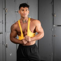 Kenzo Alvarez fucks Mister Deep Voice - Picture 1