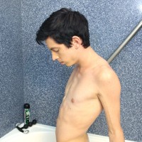Daniel Ross strokes his cock - Picture 9