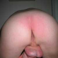 Elliott L cums all over himself - Picture 15