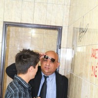 Drunk guy fucks in the toilet for money - Picture 5