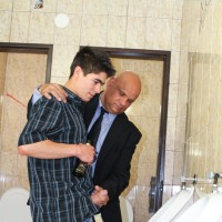 Drunk guy fucks in the toilet for money - Picture 11