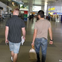 Airport Raw Sex - Picture 2