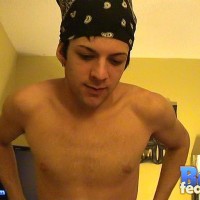 William wants Trace's cock in his mouth - Picture 15