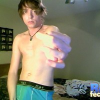 Trace plays with himself through his underwear - Picture 59