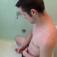 Caleb's wet stroke show - Picture 9