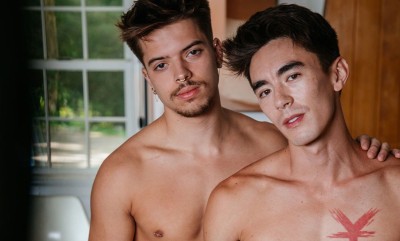 Cody Seiya fucks Evan Knoxx