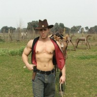 Masculine gay choking on bigdick - Picture 2