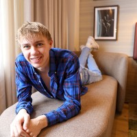 Shane Madden posing naked - Picture 2