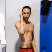 The boys are back in the locker room - Picture 2
