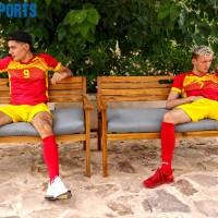 Gay soccer players Kieron Zaks & Agus Piney - Picture 1