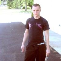 Sky, the skater boy - Picture 1