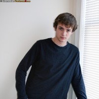 Danny shows his cock - Picture 3