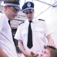 Karl Martin and the cops - Picture 6