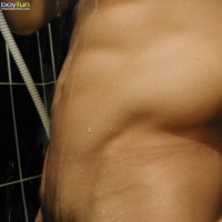 Ronny undresses and masturbates - Picture 8