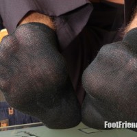 Hunter shows off hisfeet - Picture 21