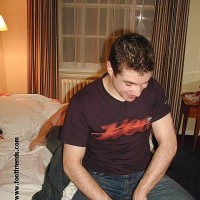 His long toes - Picture 30
