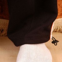 Rick shows his feet - Picture 13