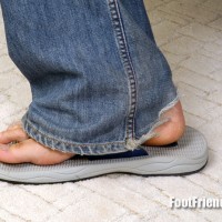Enjoy his feet - Picture 6