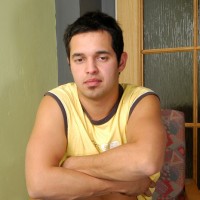 Enjoy his feet - Picture 15