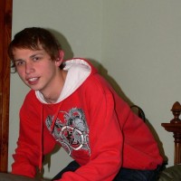 Mic is an horny slim russian boy - Picture 2