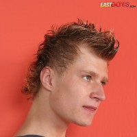Hot jock plays with his cock - Picture 8