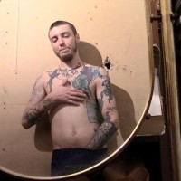 Blinx jerks off - Picture 1