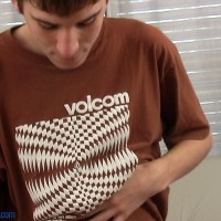 Paul Soul jerks off - Picture 1