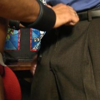 Blade Hunter bareback fucks Cesar Xes - Picture 2
