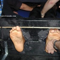 Andy's feet - Picture 7