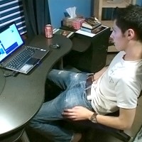 Andy & Niki jerk off - Picture 3