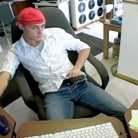 Bryan Summers jerks off - Picture 2