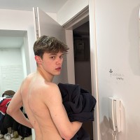 Jack Davis wanks and sucks while gets gangbagged - Picture 20