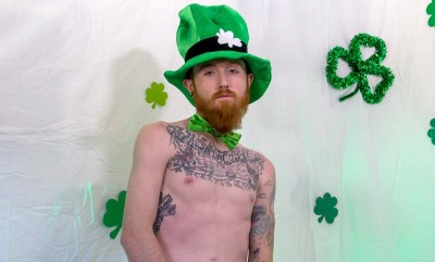 Dom Ty wanks his cock for St. Patrick’s