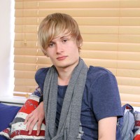 Brent Daley jerks off - Picture 3