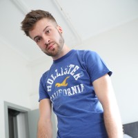Louis Coleman shows his huge dick - Picture 4