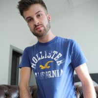Louis Coleman shows his huge dick - Picture 5