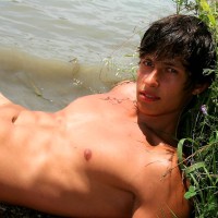 Alfonso Ruiz naked outdoor - Picture 17