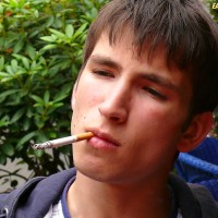 Aidan posing - Picture 5