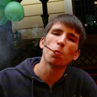 Aidan posing - Picture 15