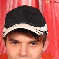 Emil posing naked - Picture 11