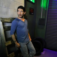 Johnny Hazzard jerks off - Picture 1