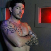 Johnny Hazzard jerks off - Picture 6