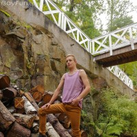 Ben Kingston posing nude outdoor - Picture 1