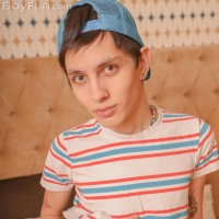 Oliver Willson bares it all - Picture 5