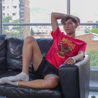 Billy Garcia flaunts his body - Picture 3