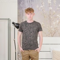 Sammy Gates masturbating - Picture 1