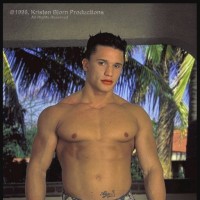 Cesar Moreno flaunts his body - Picture 6
