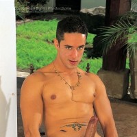 Rafael Alencar bares it all - Picture 4