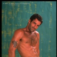 Renato Soares gets wild - Picture 8